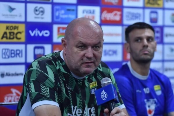 Pemain Persib Bandung Mendapat Latihan Individu Selama Masa Liburan