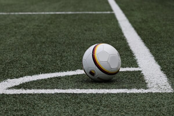 Kompetisi Sepak Bola PSSI Yogyakarta: Sejarah dan Perkembangannya Kompetisi Sepak Bola PSSI Yogyakarta: Sejarah dan Perkembangannya