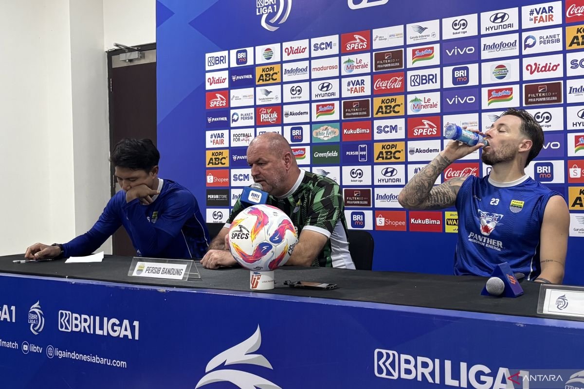 Bojan Hodak: Pertandingan Melawan Tim Bawah Justru Menjadi Tantangan Serius