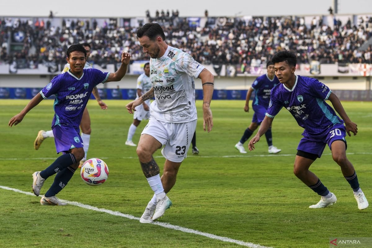 Persita Tangerang Berpeluang Besar Raih Kemenangan Melawan Persib, Menurut Lefundes