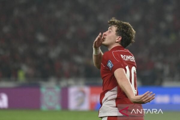Gol Penalti Ole Romeny Bawa Indonesia Memimpin atas China di Babak Pertama